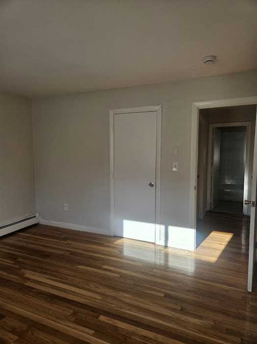 572 Cummins Hwy #12 - Photo 5 of 8