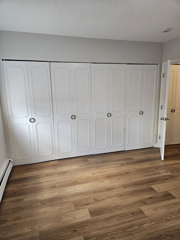 700 Cummins Hwy #12 - Photo 7 of 9