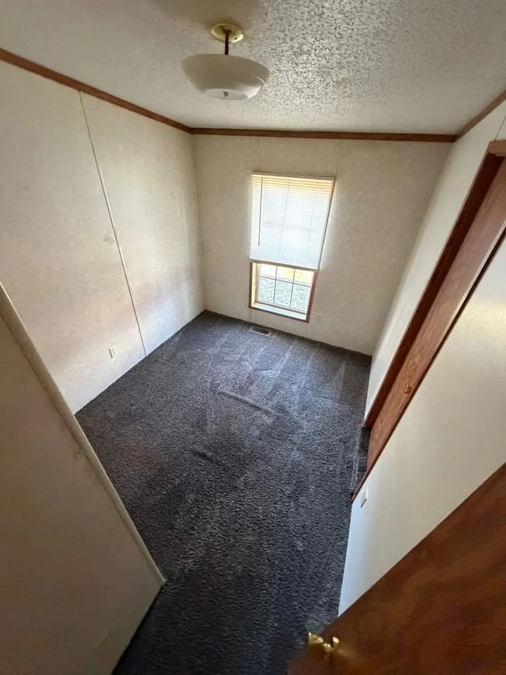 905 W 37Th Ave Hobart Indiana #5 - Photo 4 of 13