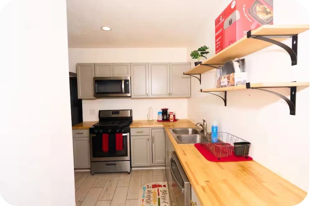 645 Eastern Ave #645 - Photo 7 of 20