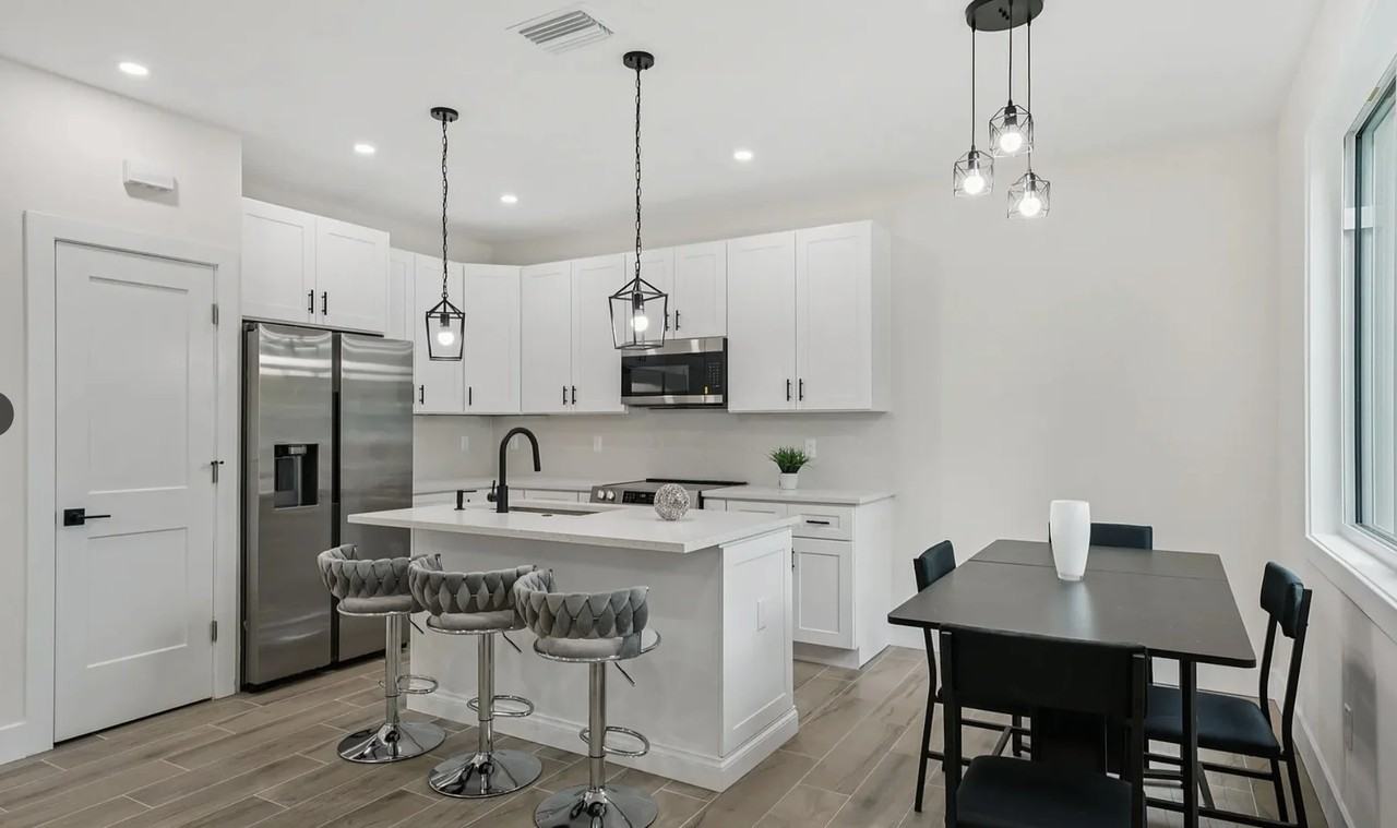 12236 Land St - Photo 2 of 10