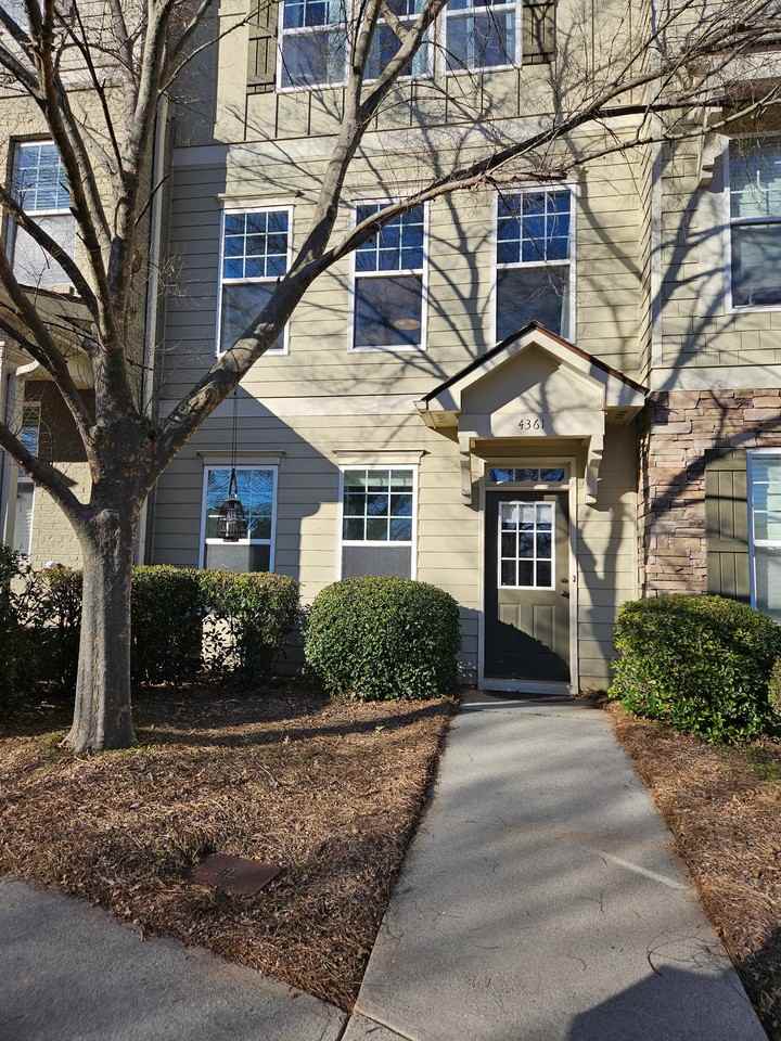 4361 Grove Field Park - Photo 4 of 20