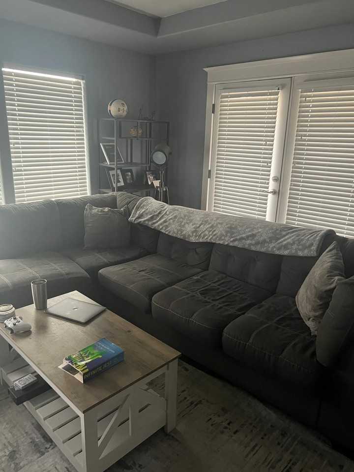 1280 Ashford Way #6 - Photo 3 of 4