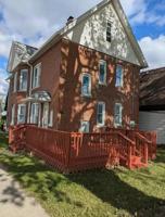 featured image of 729 Montana Ave #UPPER