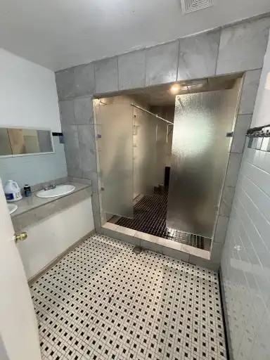 2998 Tecumseh Rd E - Photo 6 of 6