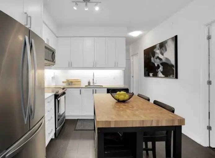 7895 Jane St #2517 - Photo 3 of 7