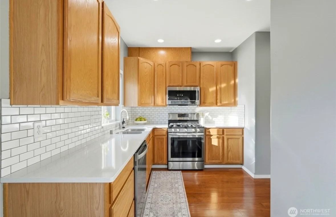 20505 66th Dr Ne - Photo 4 of 19