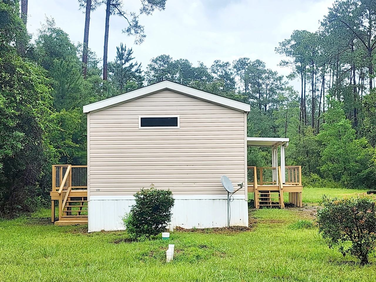 73112 Putt St - Photo 2 of 20