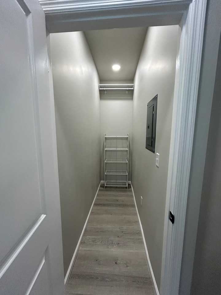 1 W Caroline Ave #2 - Photo 5 of 19