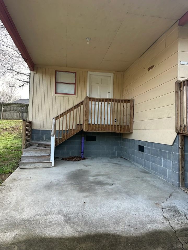615A Cassville Rd - Photo 3 of 21