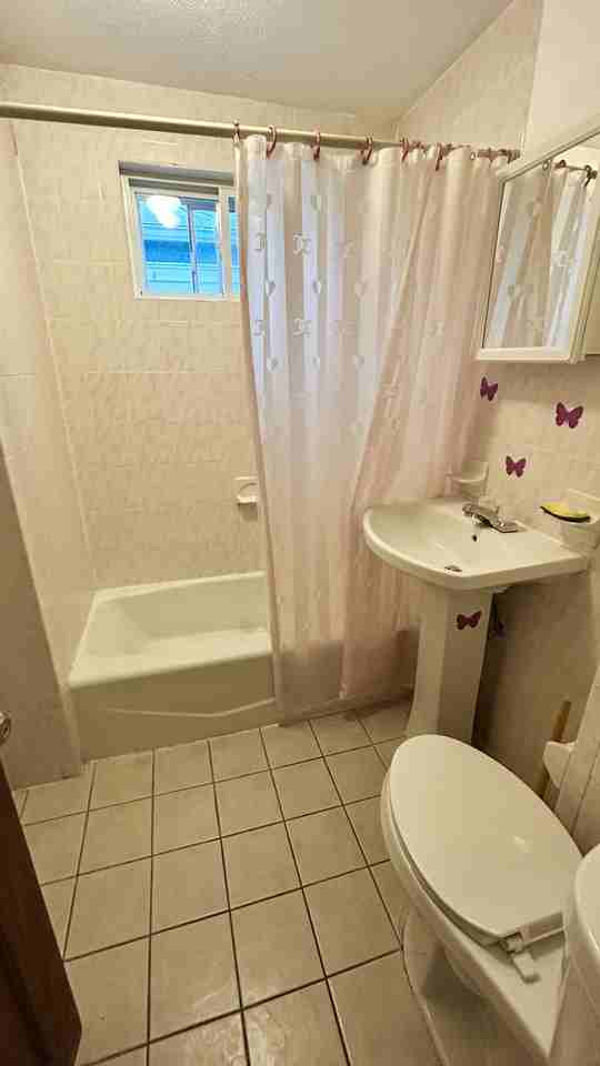 99 Essex St #3 - Photo 3 of 10