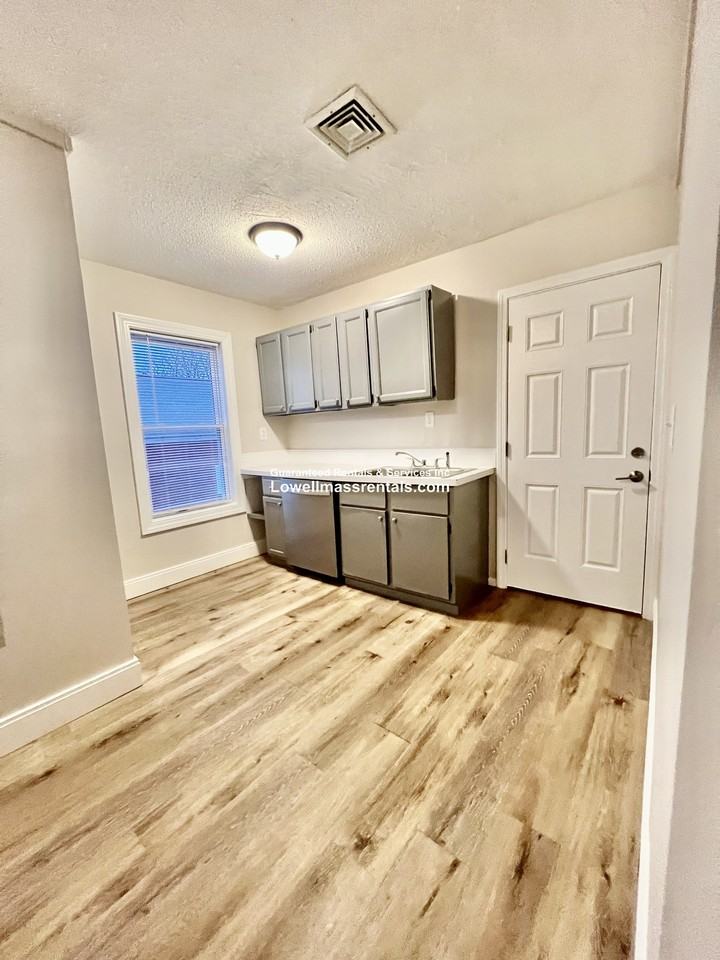 42 Gershom Ave #3 - Photo 2 of 14