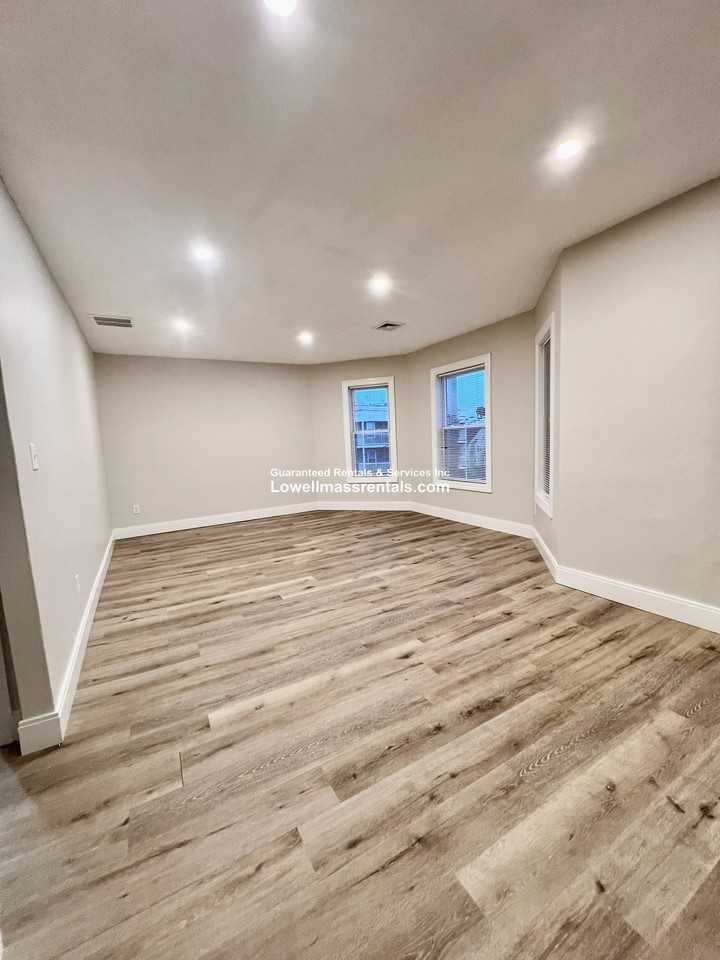 42 Gershom Ave #3 - Photo 5 of 14