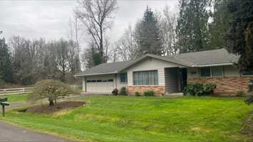 featured image of 200 Sw 12th Ave