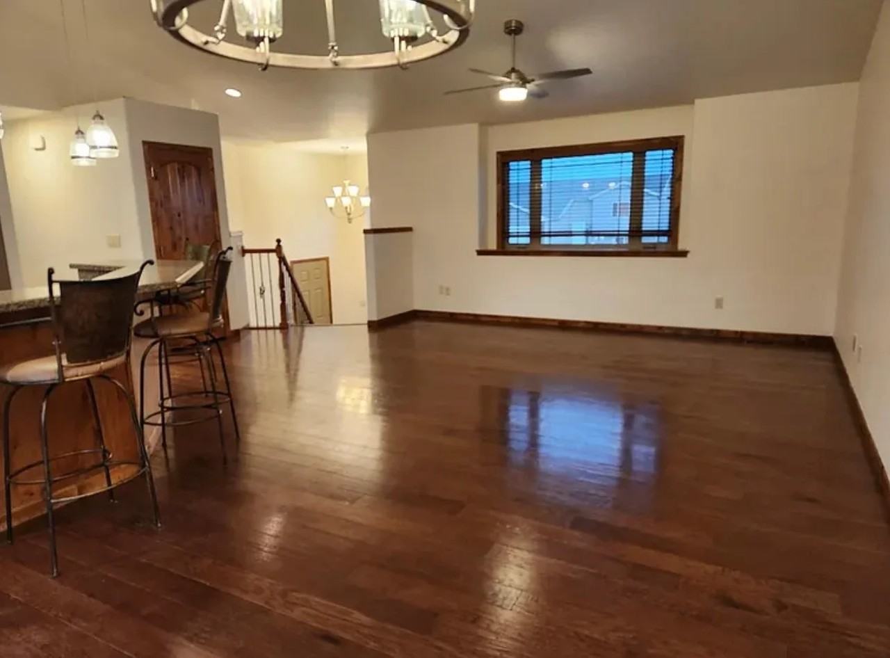 737 Copperfield Dr - Photo 5 of 20