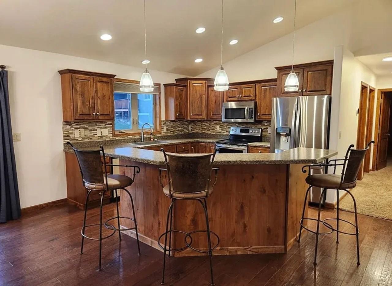 737 Copperfield Dr - Photo 6 of 20