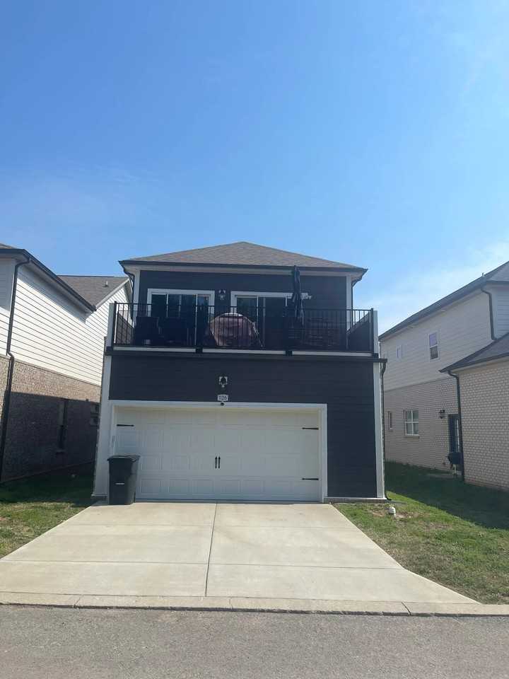 126 Oasis Dr - Photo 2 of 19