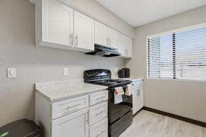 featured image of 500 Piccadilly Row