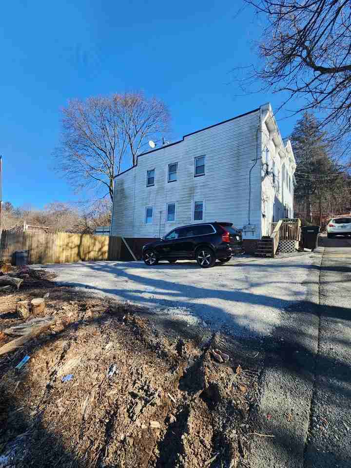 3 St Josephs St - Photo 3 of 16