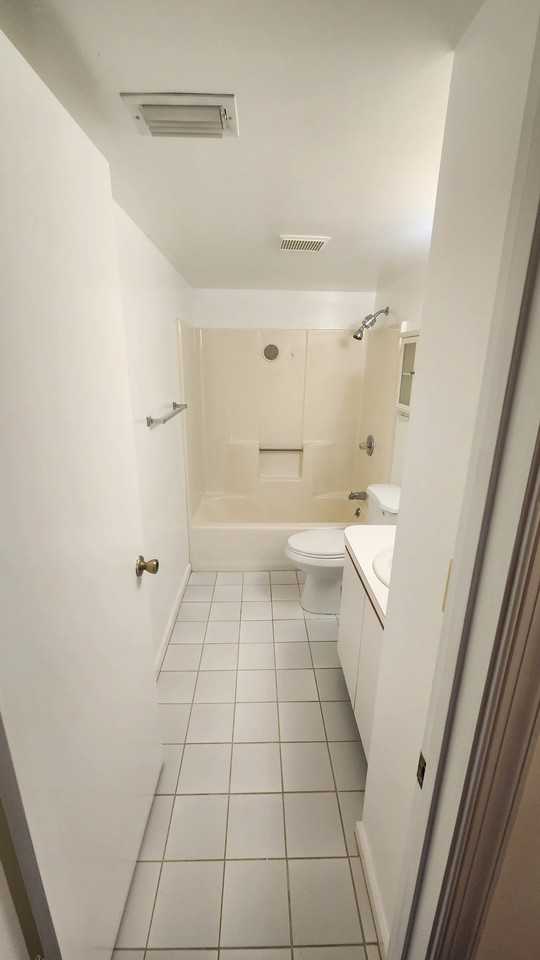 911 Sw S River Drive #104 - Photo 7 of 10