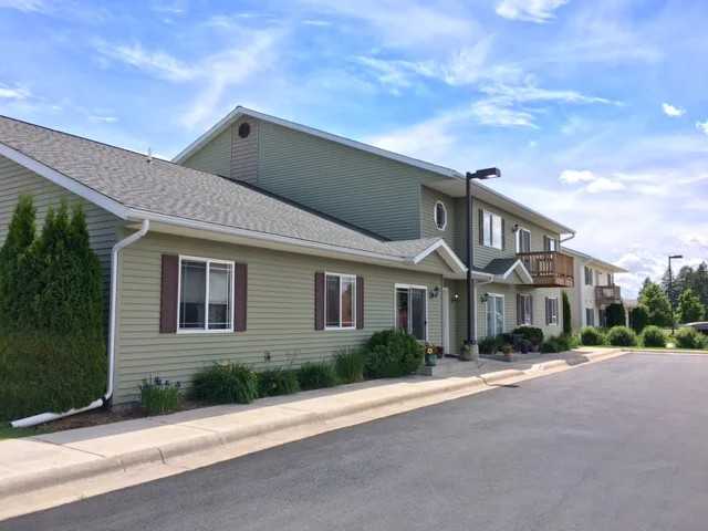 19 Diane Rd #F - Photo 2 of 20