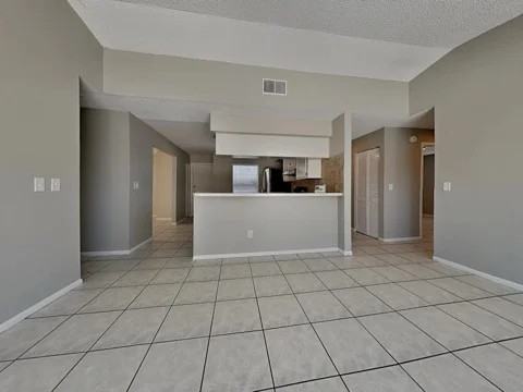 2365 Coolridge Dr - Photo 6 of 14