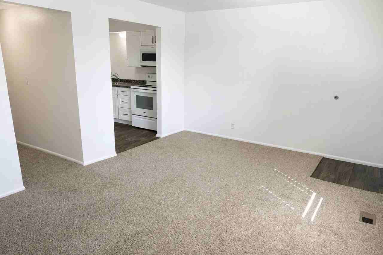 2519 S St #11 - Photo 6 of 14