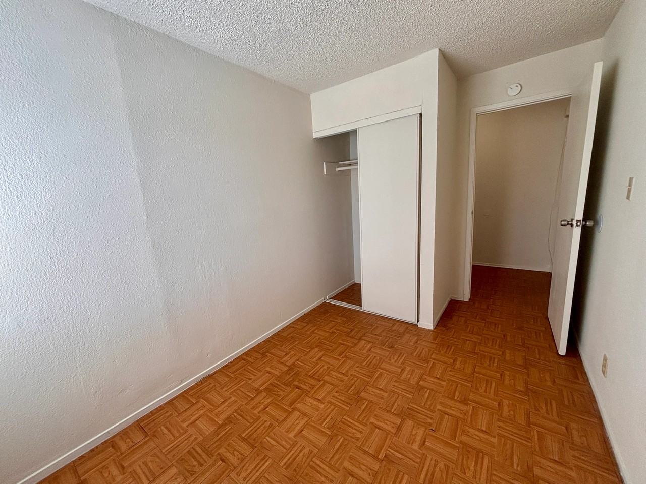 8522 Macarthur Blvd #A - Photo 4 of 14