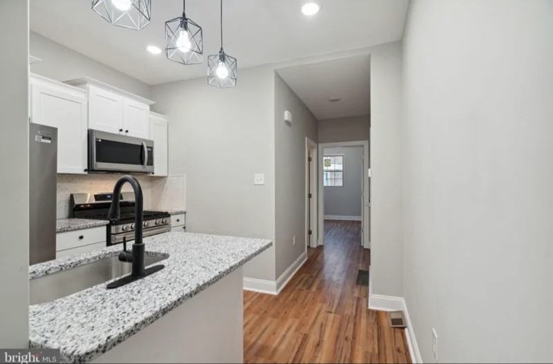 2144 S 20th St #1 - Photo 3 of 10