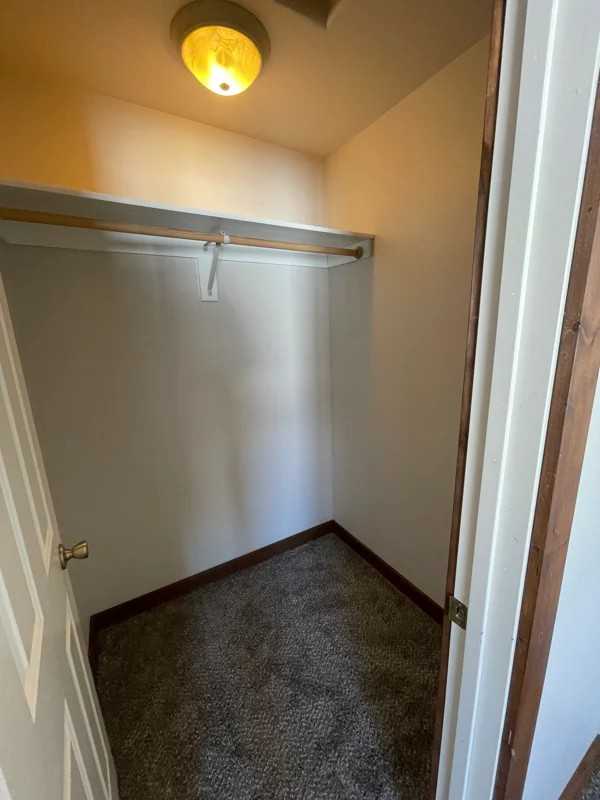 1429 11th St W - Photo 7 of 16