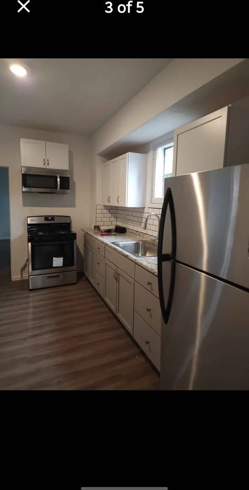 2118 Leishman Ave Frnt - Photo 3 of 5