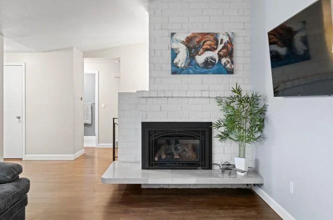 2719 S Cheryl Ct - Photo 2 of 13