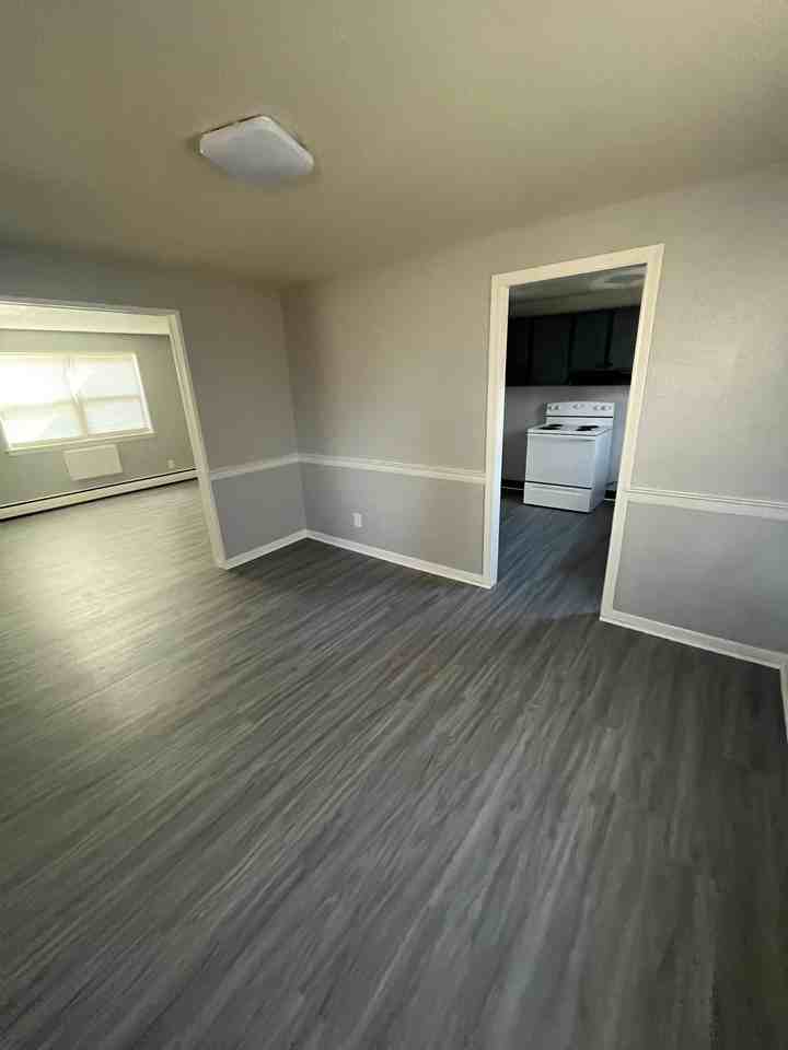 116 Sherbooke Ave #90A - Photo 2 of 11