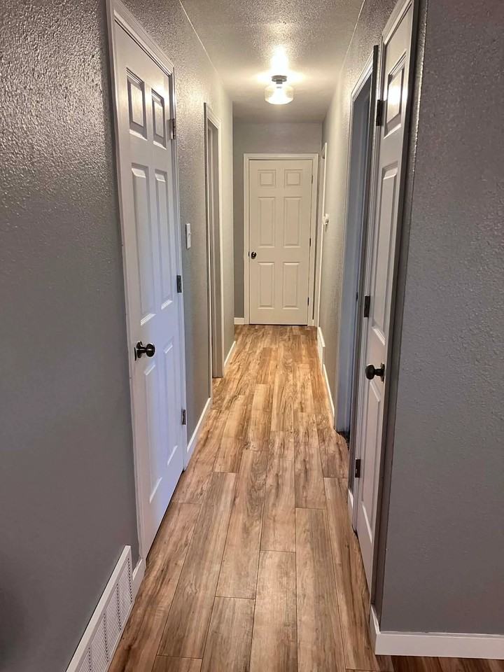 4615 Frost Dr - Photo 7 of 15