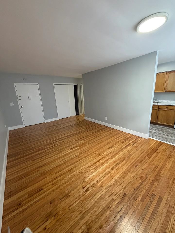 2428 Saint Georges Ave #4A - Photo 2 of 7