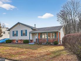 871 Broadfield Dr - Photo 1 of 1