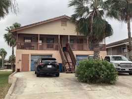 featured image of 103 E Capricorn Dr #B