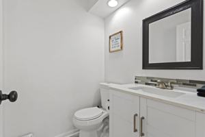 featured image of 604 Lochnell Dr