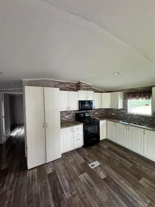 67 Myers - Photo 4 of 15