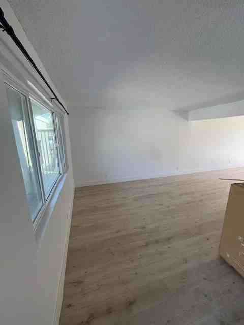 12132 Bailey St #4 - Photo 6 of 13