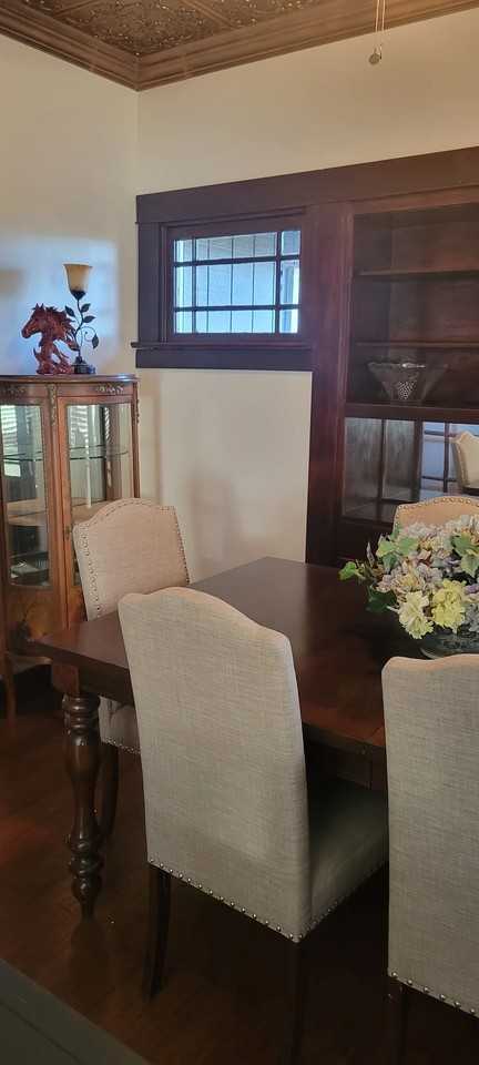 1055 Ne Grandview Dr - Photo 6 of 13