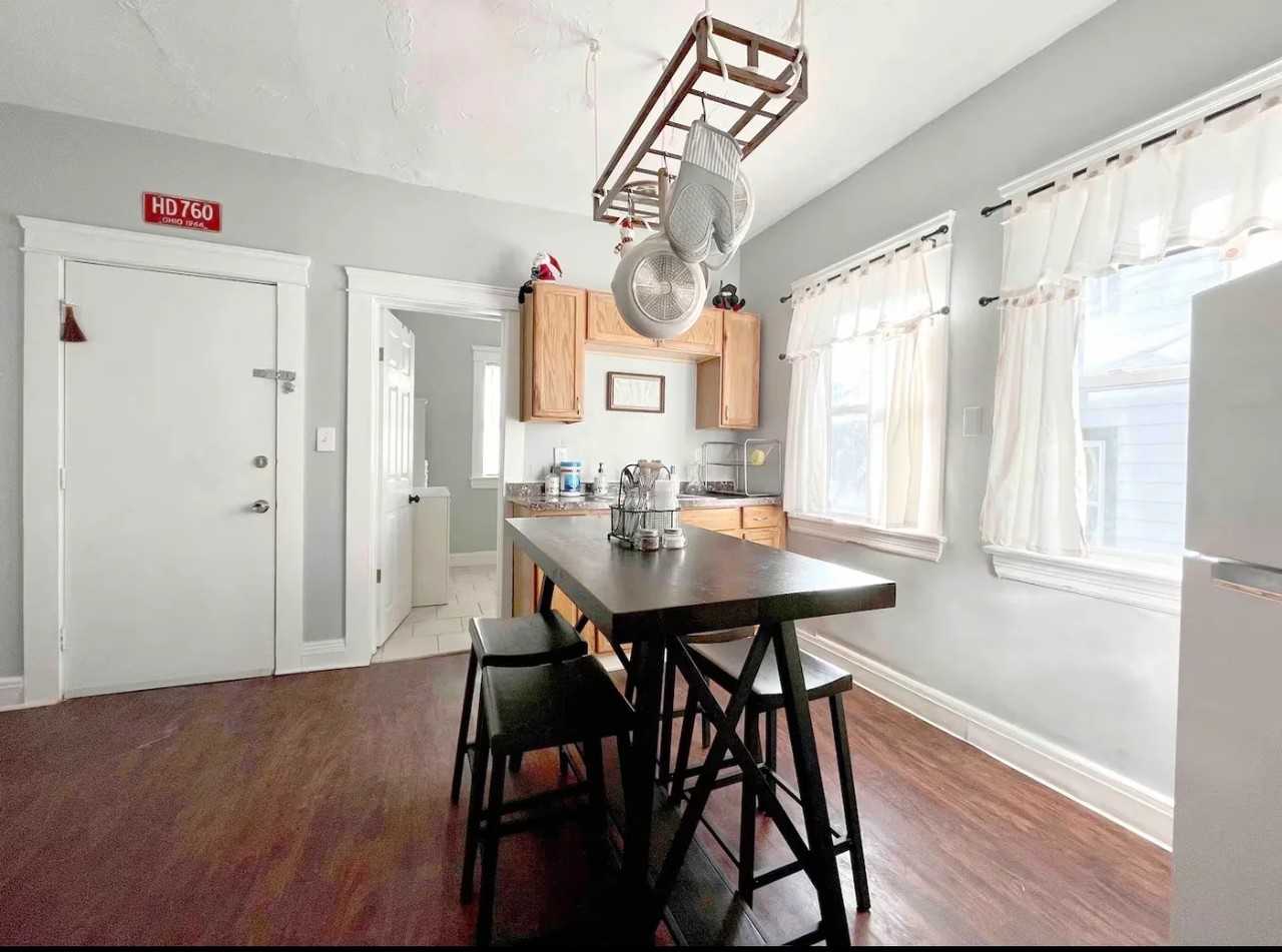 10702 Lamontier Ave #D - Photo 4 of 13