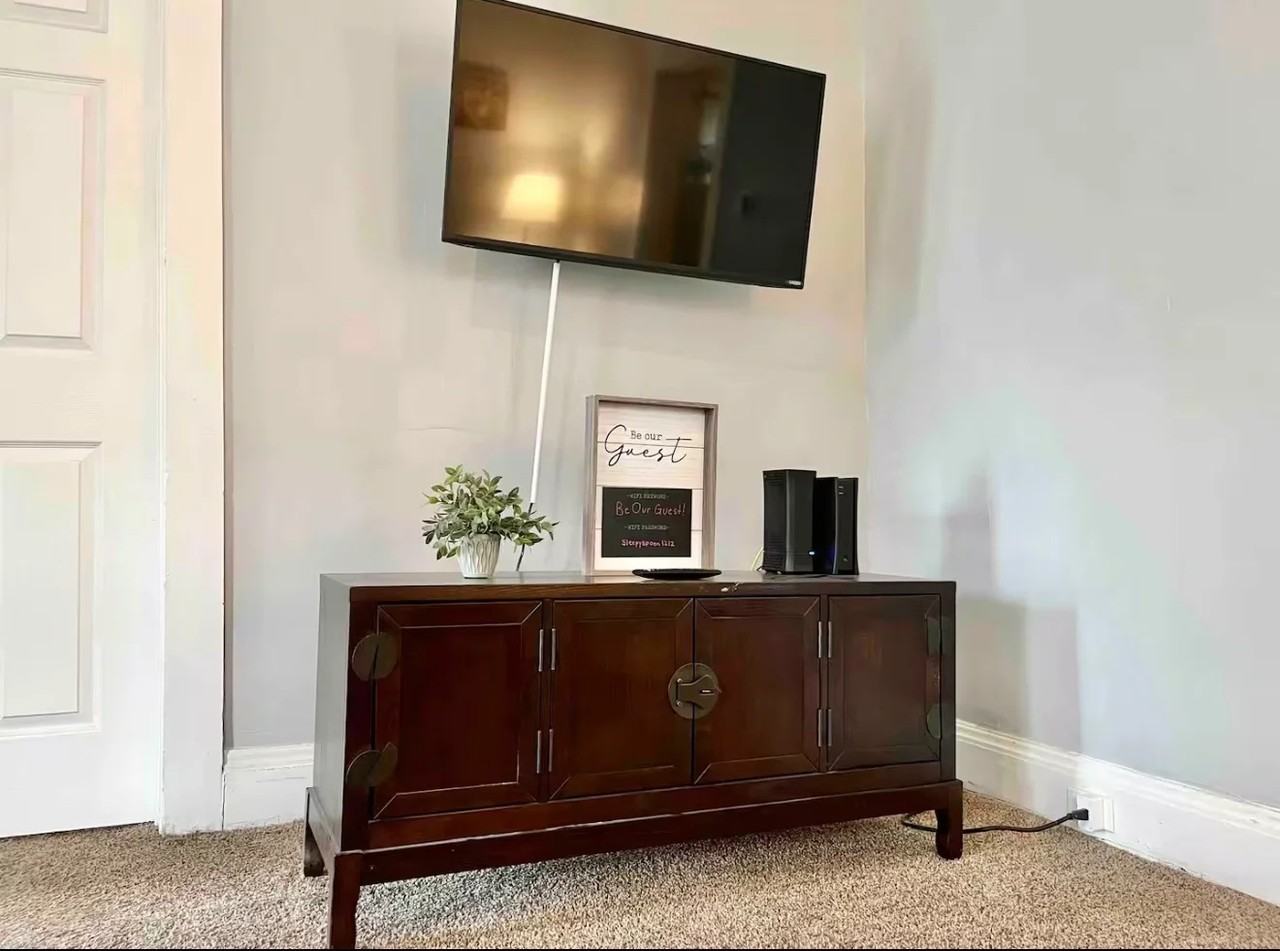 10702 Lamontier Ave #D - Photo 6 of 13