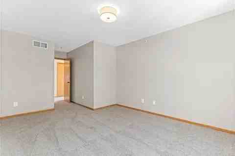 8759 Branson Drive Inver Grove Heights, Mn #92 - Photo 6 of 26