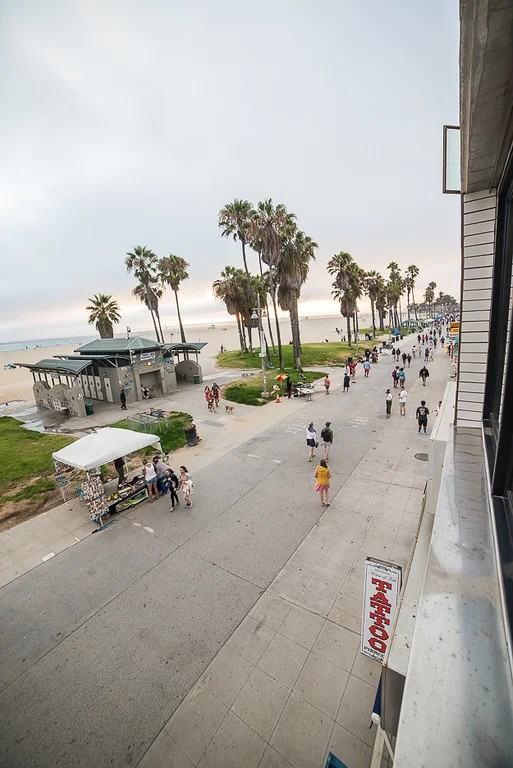 8 Brooks Ave #5 - Photo 4 of 19