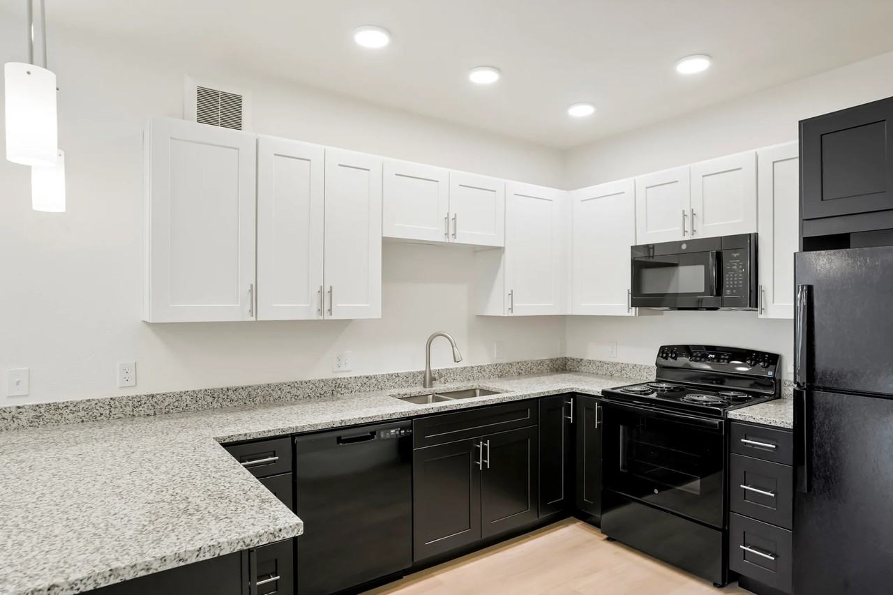 2950 Andhawthorn Avenue #215-5 - Photo 2 of 16