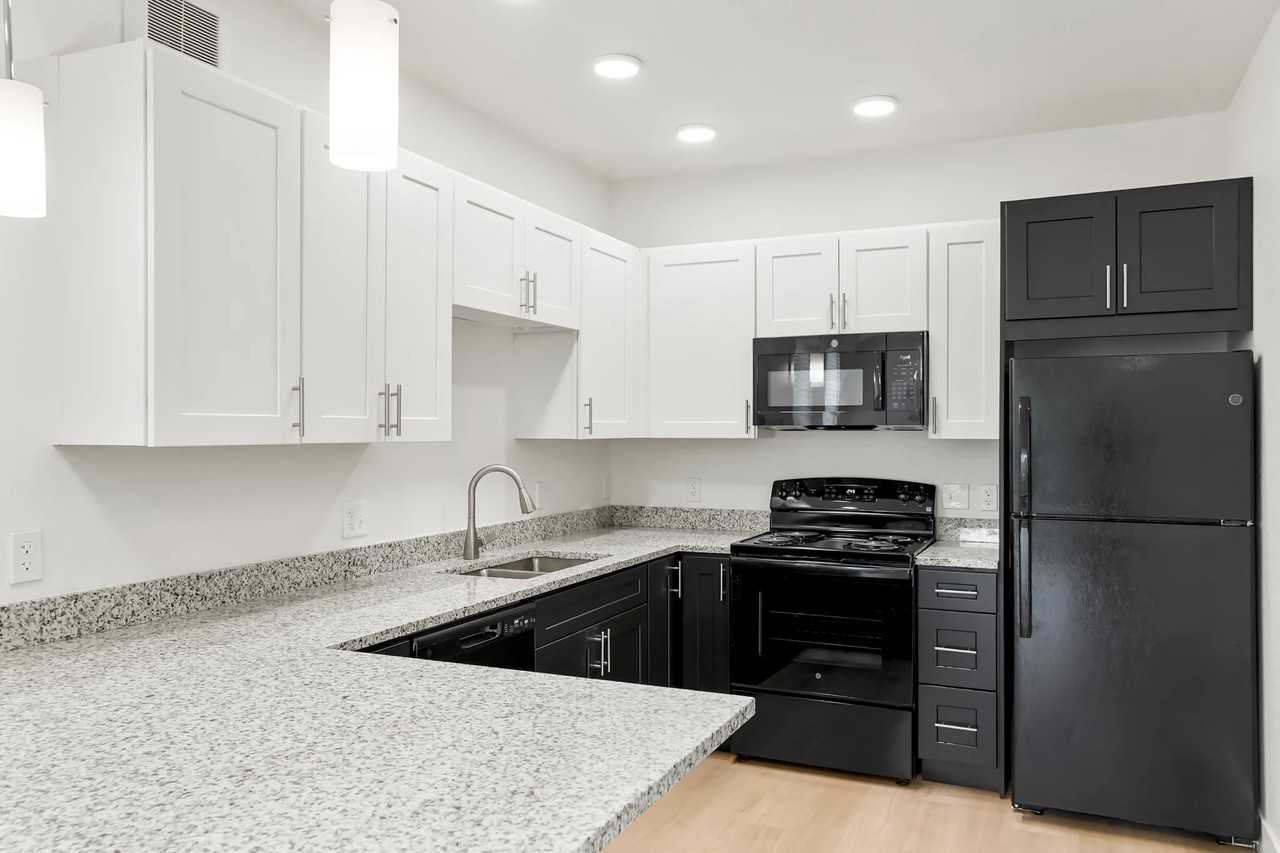 2950 Andhawthorn Avenue #215-5 - Photo 3 of 16