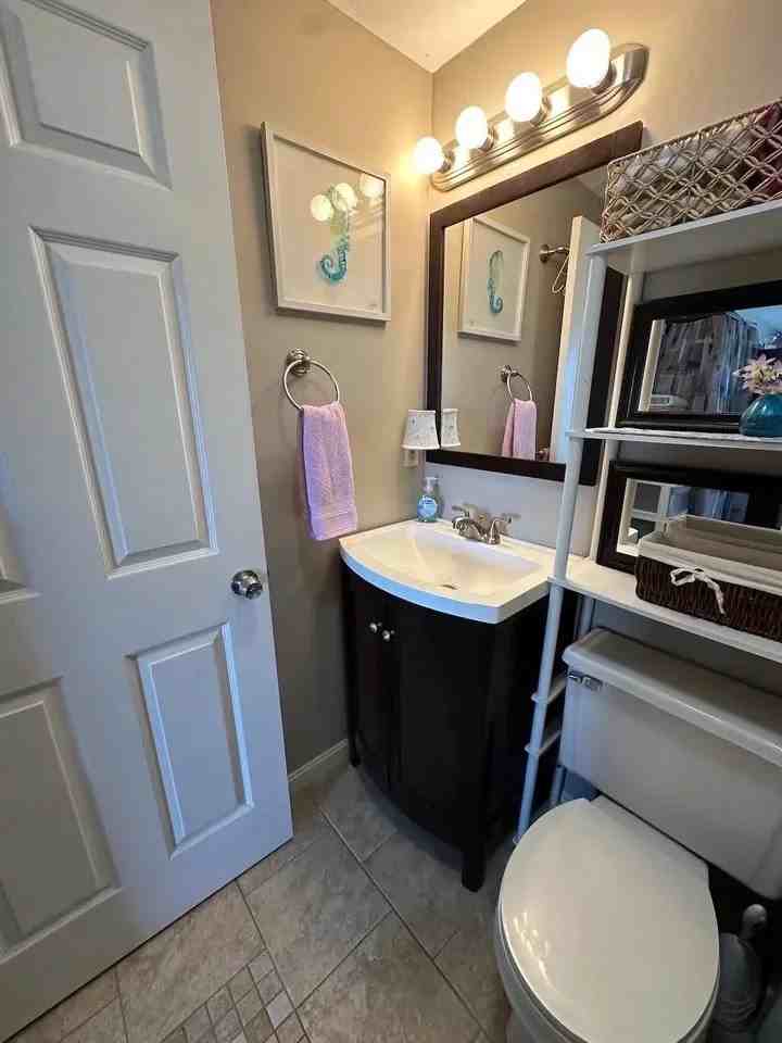 500 Winnacunnet Rd - Photo 3 of 20