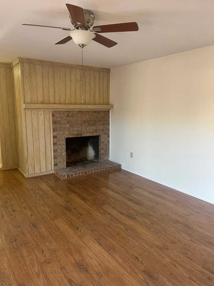 3302 Barnacle Ln - Photo 6 of 20