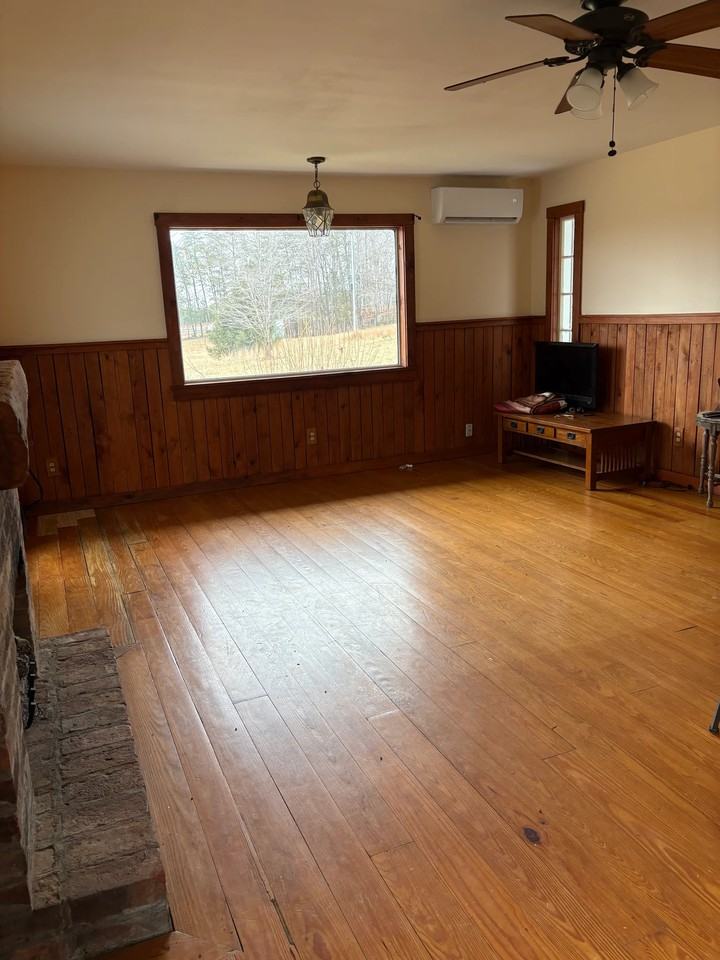 288 Logan Rd - Photo 2 of 14